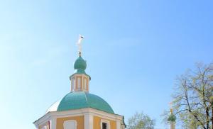 Gereja St.Nicholas the Wonderworker, yang berada di Gereja Vagankovo ​​​​lama St.Nicholas the Wonderworker di masa lalu
