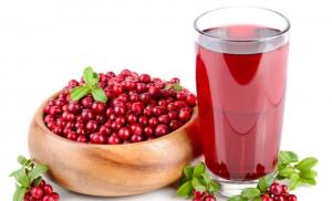 Berry yang paling berguna untuk kesehatan kita: blueberry, raspberry atau ceri?