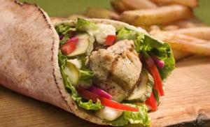 Sebelum makan, baca: kandungan kalori shawarma