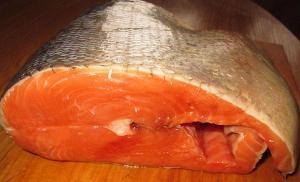 Apa yang harus dimasak dari salmon segar